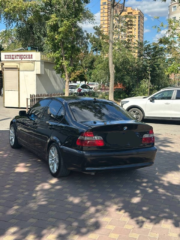 Продаю бэху. Четкая, пацанская👊 собственник.
По кузову очень хорошо сохранилась. В керамике. Без гнили и рыжиков.
Кости, стаканы, днище целые.
Мотор 2л дизельный m47n. По документам 115лс, по факту 150лс. Очень надежный и экономичный и тяговитый мотор. Работает ровно. Город расход 8-10л трасса 6-8л.
Коробка без пинков, плавно четко переключает.
По электрике нареканий нет, все функционирует, все работает.
Юридический чистый, без штрафов, залогов, арестов.
Цена 699к
Торг не мозгоделам сделаю у капота
Ростов
89185706728
Дмитрий ашувари - фотография - 2