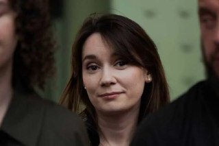 Уже во второй раз не удалось Ксении Федоровой, в прошлом редактору RT, а затем колумнисту в медиахолдинге ультраконсервативного миллиардера Боллоре, отсрочить свою депортацию из Франции.В этот раз она просила суд в срочном порядке рассмотреть вопрос о «зам