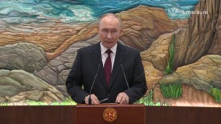 Американская делегация должна приехать в Москву на следующей неделе, подтвердил Владимир Путин. Главные заявления с пресс-подхода после саммита ОДКБ в Бишкеке:— Если дойдёт до предметного обсуждения по Украине, то с российской стороны за столом переговоров