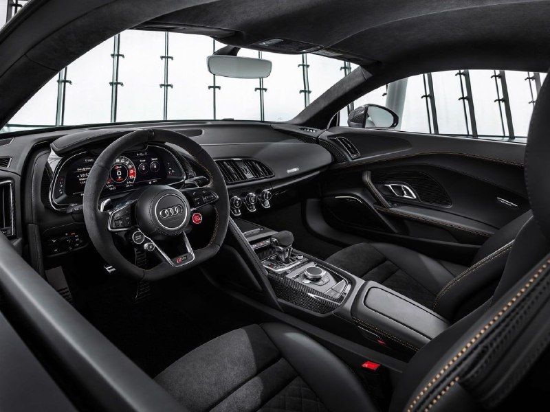 Audi R8 V10 Decennium 4