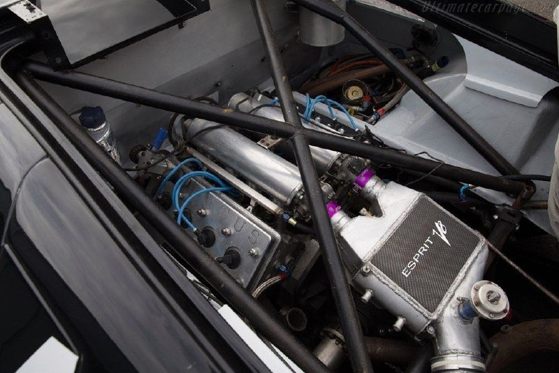 Lotus Esprit GT1 '1996 4