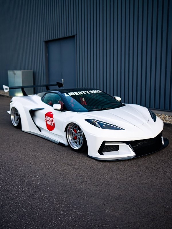 Corvette C8 Silhouette от Liberty Walk 5