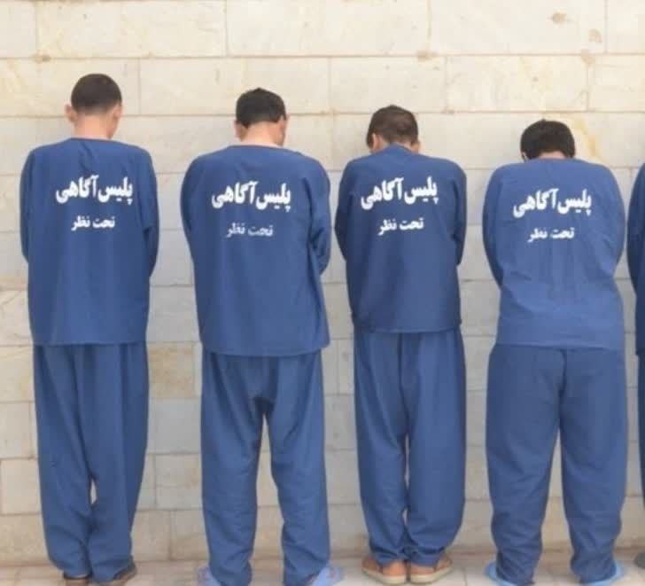 آخرین خبر کرمانشاه: 🔺️کشف 15 فقره سرقت توسط پليس آگاهي 🔹️ سرهنگ "شکرالله کديوريان" رئيس پليس آگاهي استان از دستگيري 4 سارق و کشف 15 فقره سرق