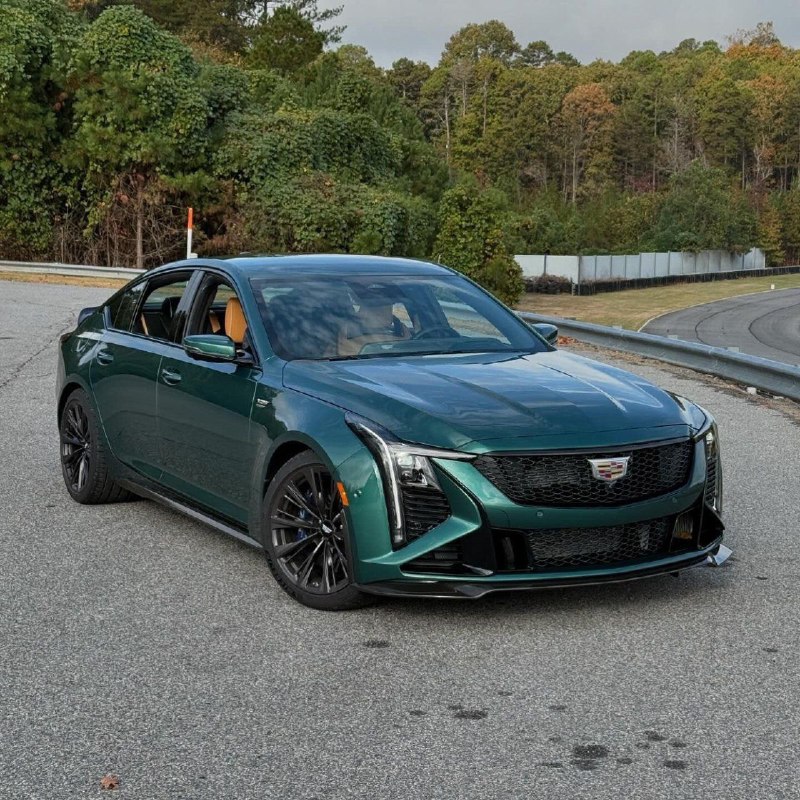 Cadillac CT5-V Blackwing Двигатель: 6.2 V8 компрессорМощность: 677 л.с. Крутящий