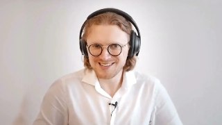Суд Москвы заочно арестовал Михаила Светова*Дело возбуждено по статье о нарушении порядка деятельности иностранного агента. Максимальное наказание по этой статье — до двух лет лишения свободы.Ранее Минюст РФ признал иноагентом Либертарианскую партию России