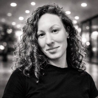 Соня Рыбак | HR for Tech Telegram channel profile photo
