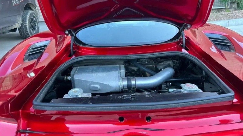 На eBay выставили единственный ходовой прототип суперкара Saleen S1 6