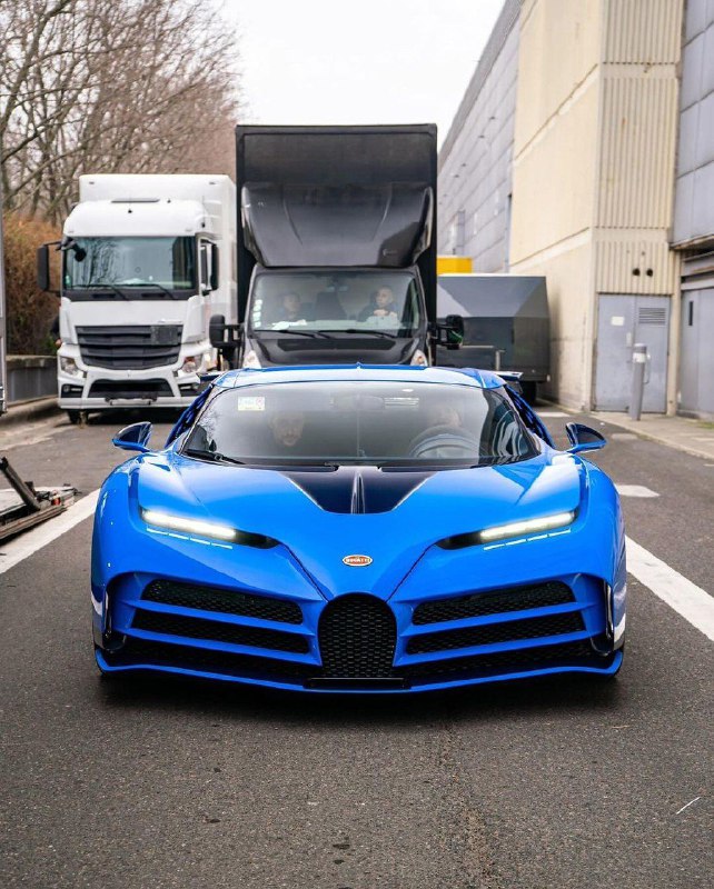 Bugatti Centodieci 1