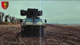 מטרות אוויריות רוסיות מוצגות מופלות על ידי מערכות Crotale SAM שסופקו על ידי צרפת באוסף שפורסם על ידי גדוד ה…
