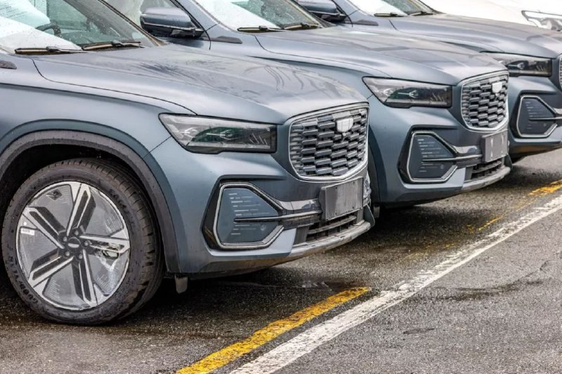 Выручка семи основных китайских автопроизводителей в РФ почти удвоилась за 2022.