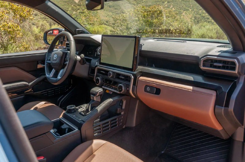 Тoyota раскрыла стоимость нового 4Runner — конкурент Land Cruiser Prado 250 7