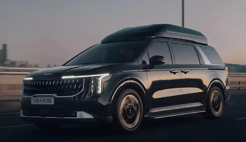 Обновленная Kia Carnival получила люксовую версиюВ Южной Корее представлен Kia C