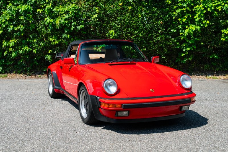 🚗⚡ 1989‑й Porsche 911 Carrera с уклоном в «Turbo Look» теперь в наших руках!Сог