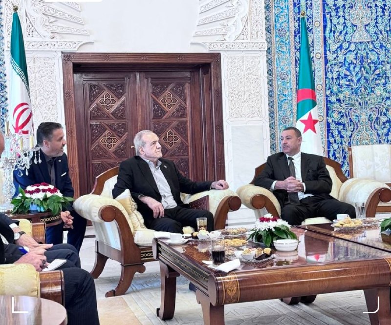 🔺🔻 During his trip to New York, Pazhkian met with the Minister of the Interior of Algeria during a short stop