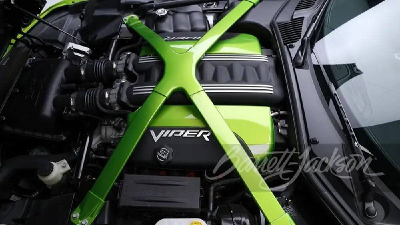 Легендарный Dodge Viper почти без пробега может уйти с молотка за $500 тысяч. 5
