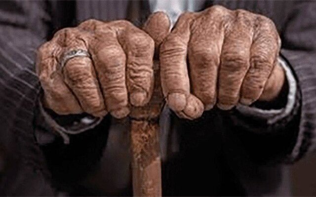 بابل روز: سونامی سالمندی در کمین است نظام سلامت هنوز آماده نیستمیرزاده - متخصص طب سالمندی:🔹️ما هیچگونه آمادگی برای ۳۰ سال اینده که