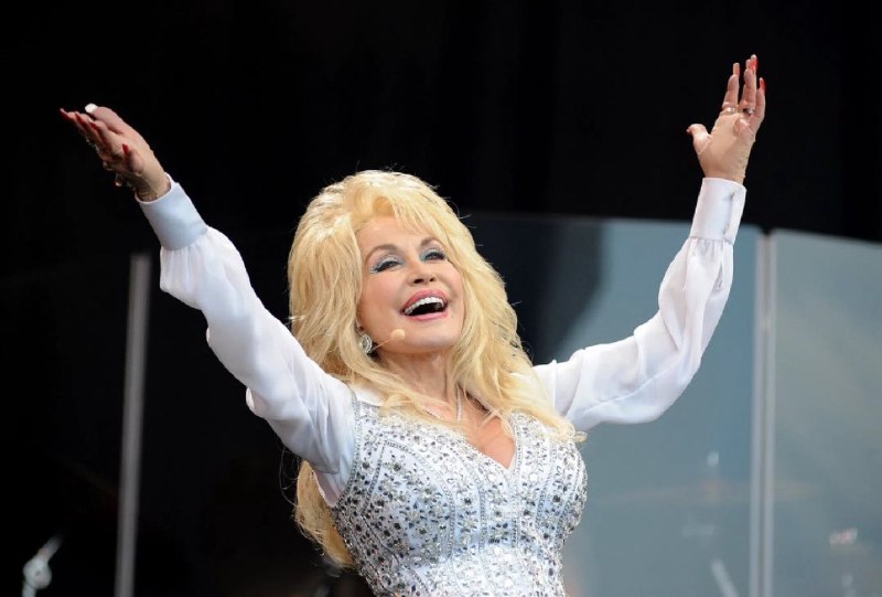 מבזק: Dolly Parton has died at age 80.