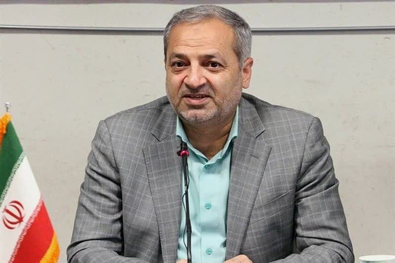 درفک خبر: ✅در نخستین روز از هفته دولت و با استقبال استاندار گیلان؛ 💥وزیر آموزش و پرورش وارد گیلان شد 🔺علیرضا کاظمی وزیر آموزش و پر