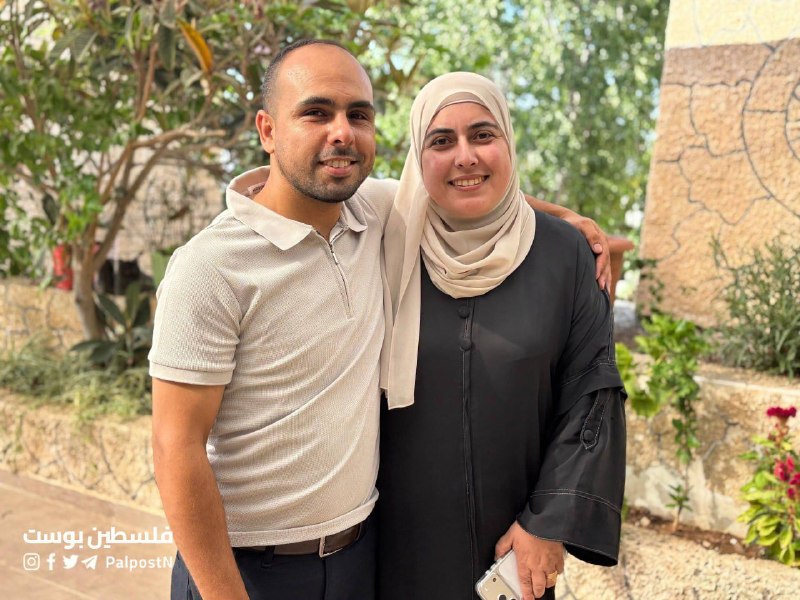 الأسيرة آية فقهاء تلتقي عائلتها بعد تحررها من سجون الاحتلال