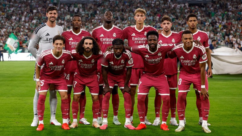 رئال مادرید | Real Madrid: 📊 برنده‌های جایزه بهترین بازیکن زمین رئال مادرید در فصل 2026/27:• جود بلینگام: 2 بار• کیلیان امباپه: 1 بار• آردا گولر: 1