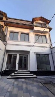 Мирободда зур ховли сотилади