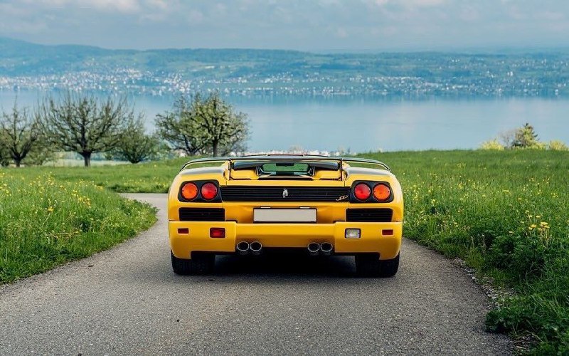 Единственный в мире родстер Lamborghini Diablo SV ‘1998 3