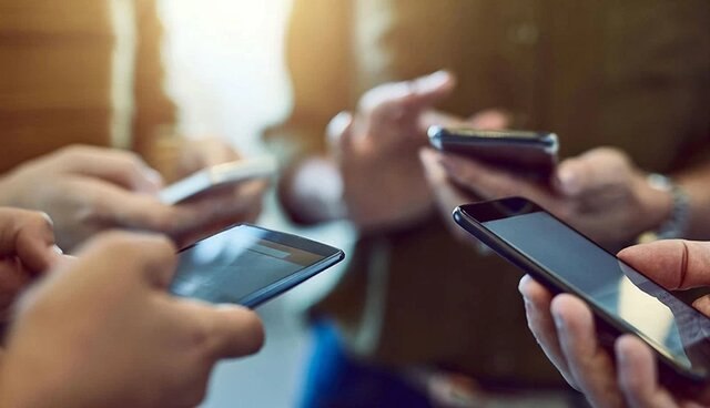تایباد آنلاین: 🔴 بسته‌های شبانه اینترنت مخابرات هم گران می‌شود 🔹️معاون مخابرات: بسته‌های جدید شبانه در حال طراحی است و پس از تأیید سازم