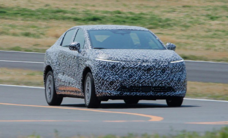Nissan раскрыл детали нового Leaf третьего поколения 4
