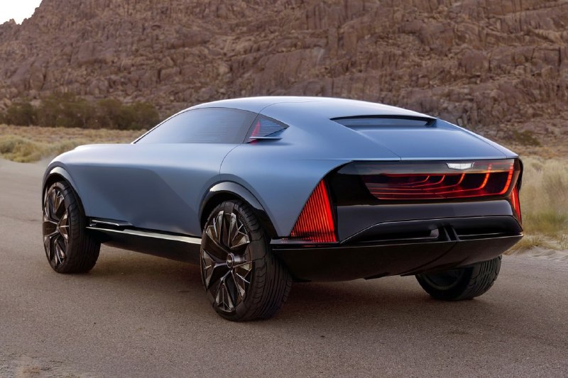 Cadillac представил концептуальный кроссовер Elevated Velocity 3