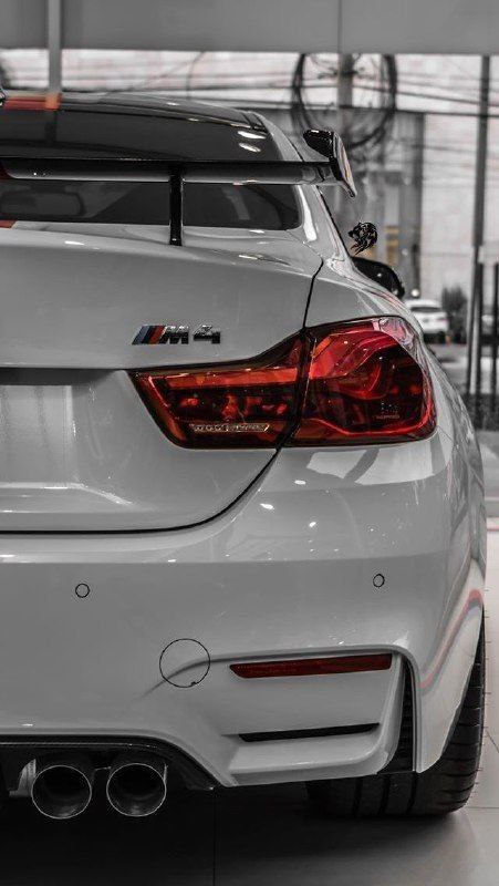 BMW M4