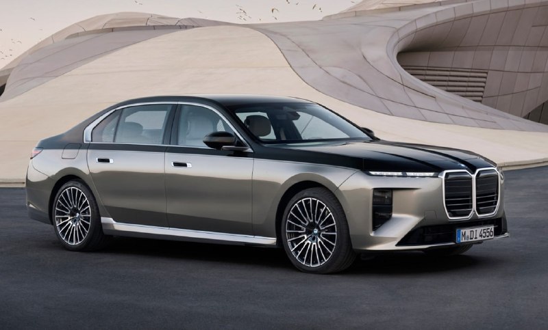 BMW обновила 7 Series: больше мощности и новый интерьер