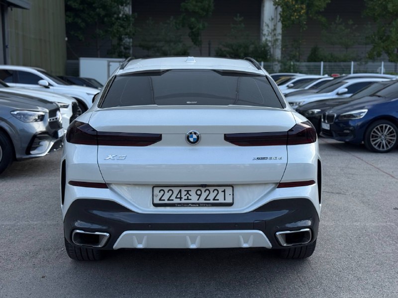 BMW X6 30d M-Sport 2024 — фото 9