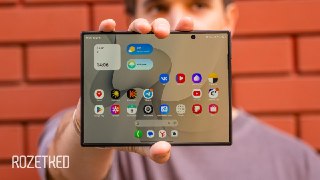 Ну наконец-то складной смартфон вызывает интерес!Оказывается, всего-то нужно было хорошенько подумать над форматом. Samsung Galaxy Fold 8 — далеко не ультимативный флагман, но он уже смог привлечь внимание скептиков. В каких сценариях пригодится, какие у н