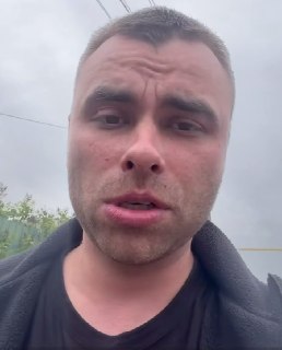 ⚡️ Еще один Z-блогер получил реальный срок. Админа канала «Воевода вещает» приговорили к 3 годам колонии. Он ждет отправки на СВОТАСС со ссылкой на свои источники сообщил о приговоре военному блогеру Алексею Земцову, основателю канала «Воевода вещает», по 