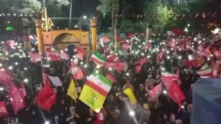 🎦 כיכר הנבואה, אנשים שלא מוותרים על התכנסויות לילה ברחוב