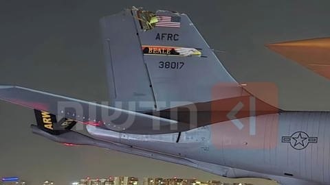 לאחר 4.5 חודשים של תיקונים בנמל התעופה בן גוריון, המכלית האמריקנית KC-135 ששרדה התנגשות באוויר מעל עיראק יצ…