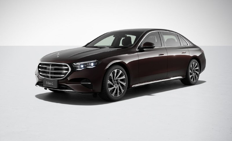 Новый Mercedes-Benz E-Class получил удлиненную версию 4