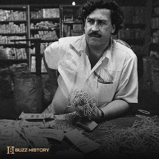 Pablo Escobar in one of his money vaults with money rubber bands scattered everywhere, Colombia, 1980s.📚 Buzz History