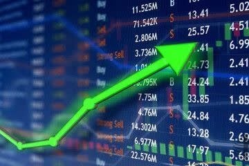 بانک اول: 🔺بورس همچنان بر مدار صعود بورس امروز در سومین روز معاملاتی هفته به روند روزهای اخیر ادامه داد و بار دیگر با رشد محسوس رو