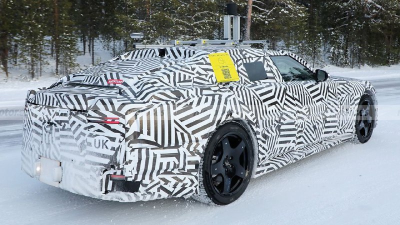 Первая модель перезапущенного бренда Jaguar проходит зимние испытания 2