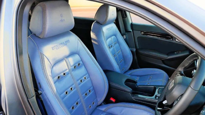 Японская Mitsuoka превратила Honda Civic в «американский маслкар» в стиле Dodge Challenger 5