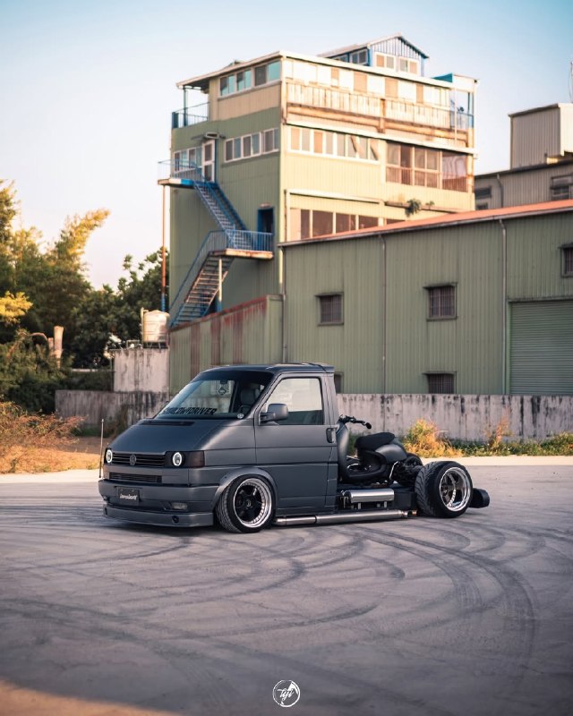 Кастомный пикап Volkswagen T4. 8