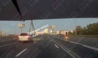 Again this morning, Russian forces attacked a pillar of the Pivnichny Bridge in Kyiv using a drone.