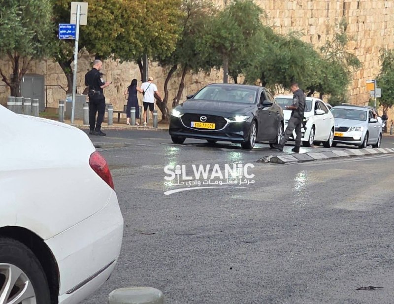 شرطة الاحتلال تنصب حاجز مخالفات في سلوان