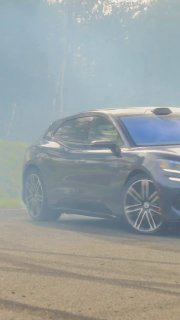 DENZA Z9GT Производительность в новом измерении.Разгон от 0 до 100 км/ч за 2,7 с