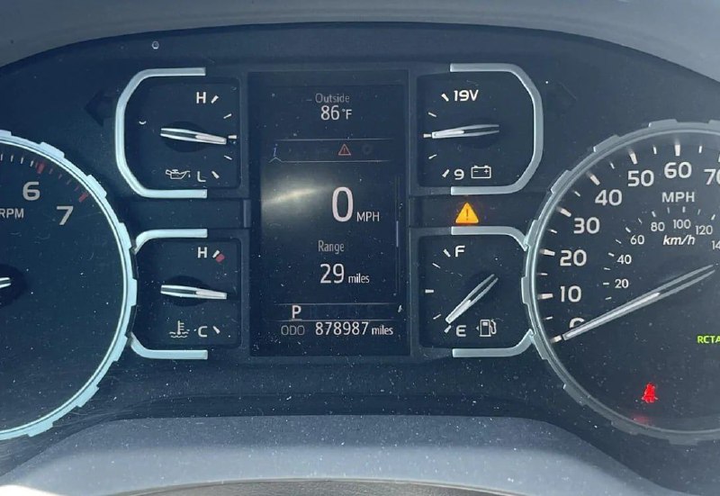 Toyota Tundra 2019 года проехала более 1,4 млн километров 3