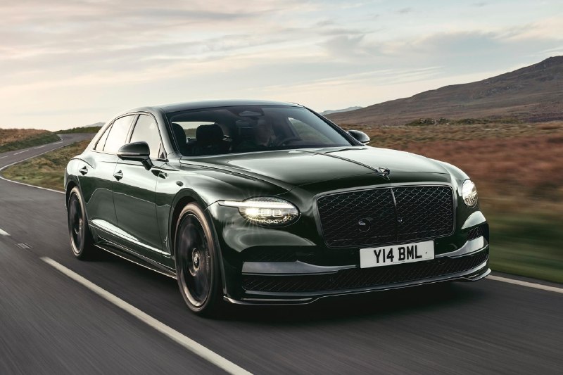 Bentley пошла против собственной истории и впервые за десятилетия кардинально изменила внешность Fly