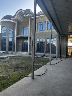 Sotiladi, продаетсяma дом. Yangihayot 10sotih 700kv/m