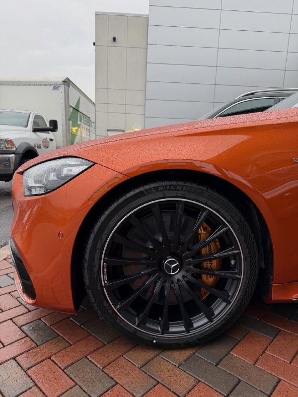 1 of 1 Mercedes Benz S63 E AMG 805 HP V8 BITURBO 0-100 km/h 3.3 sec 9