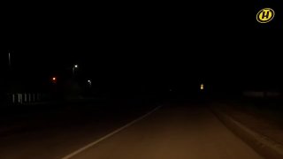 זה חתול או תיק? "מדוע האזורים משמיעים אזעקה על תאורת רחוב? שעות האור כבר קצרות: כמו שאומרים, עדיין חשוך בחו…